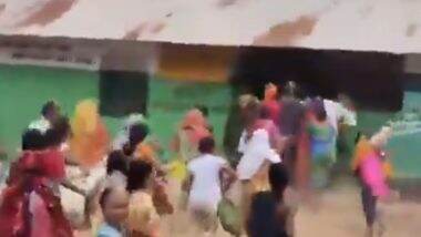 Stampede for Ration: 3 महीने के राशन के लिए दूकान पर उमड़ी भीड़, मची भगदड़, कई लोग घायल, छत्तीसगढ़ के गरियाबंद का वीडियो आया सामने;VIDEO Stampede for Ration: 3 महीने के राशन के लिए दूकान पर उमड़ी भीड़, मची भगदड़, कई लोग घायल, छत्तीसगढ़ के गरियाबंद का वीडियो आया सामने;VIDEO