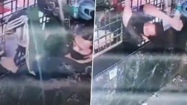 Nagpur Theft Caught on Camera: महाराष्ट्र में बीयर शॉप के विंडो काउंटर से घुसा शख्स, 25,000 रुपये कैश चुराया; गिरफ्तार
