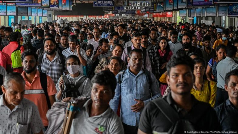 जनगणना-2027: कैसी की जाती है लोगों की गिनती और इस बार क्या अलग होगा