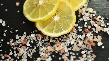Lemon and Rock Salt Benefits: बारिश के मौसम में हाइड्रेट रखेगा नींबू और चुटकी भर सेंधा नमक, जानें इसके फायदे Lemon and Rock Salt Benefits: बारिश के मौसम में हाइड्रेट रखेगा नींबू और चुटकी भर सेंधा नमक, जानें इसके फायदे