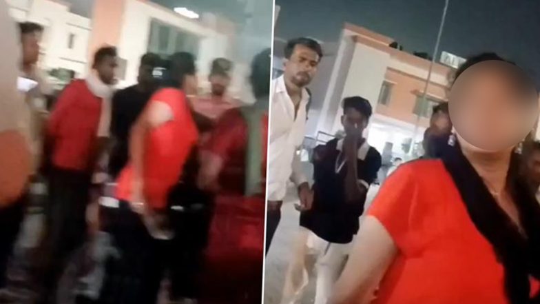Viral Video: भद्दा कमेंट करना शख्स को पड़ा भारी! महिला ने कर दी चप्पल से धुनाई, अलीगढ़ रेलवे स्टेशन का वीडियो आया सामने