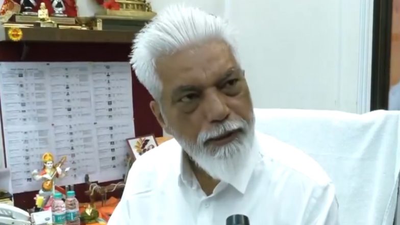 Hindi Third Language in Maharashtra: महाराष्ट्र के स्कूलों में हिंदी तीसरी भाषा अनिवार्य करने पर MNS का विरोध, मंत्री दादाजी भुसे ने दी सफाई; VIDEO