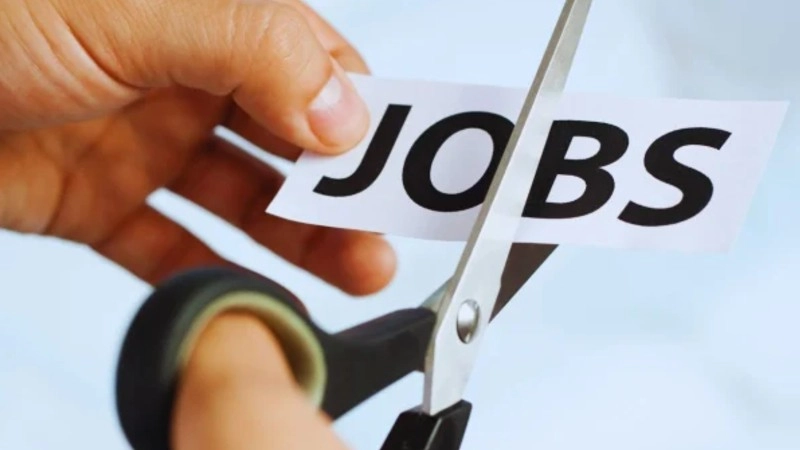 ऑटो कंपनी GM में बड़ी कटौती, 1200 से ज्यादा कर्मचारियों की नौकरी पर संकट