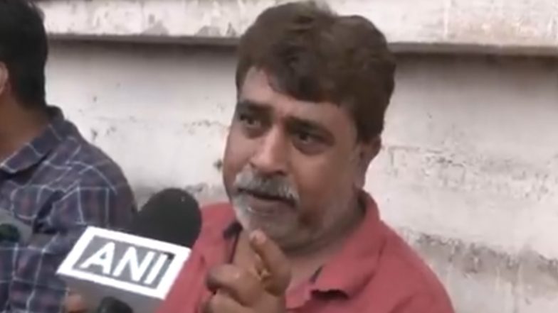 Air India Flight Crash: विमान हादसे के बाद लोगों का फूटा गुस्सा, जांच के बाद एयर इंडिया के खिलाफ कार्रवाई की उठी मांग; VIDEO