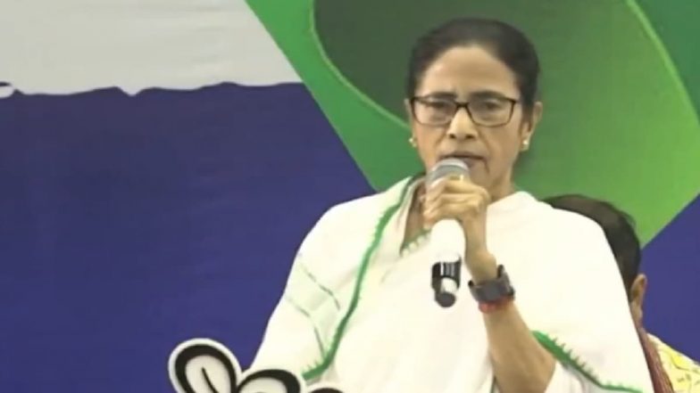 West Bengal: बंगाल के निवासियों को विदेशी घुसपैठिया बताकर परेशान कर रही असम सरकार; सीएम ममता