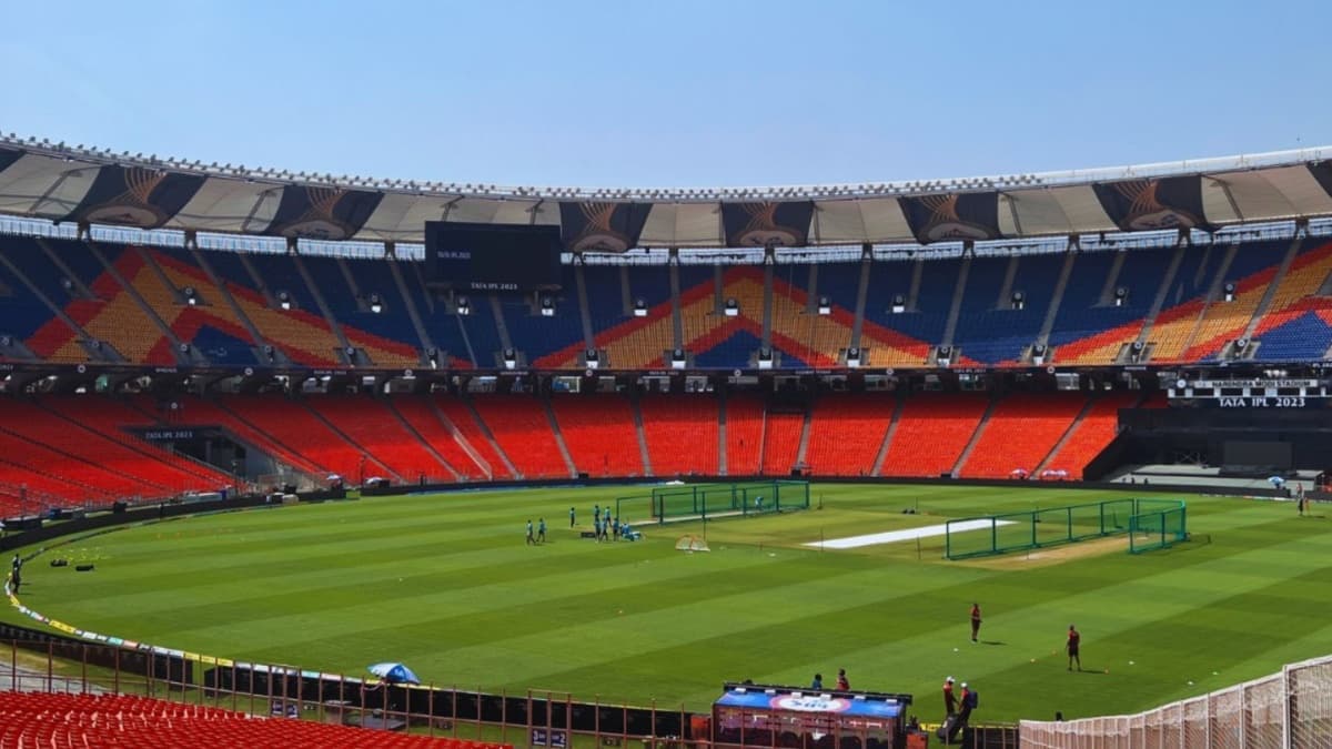 Gas Cylinder Blast Near Narendra Modi Stadium: RCB बनाम PBKS IPL 2025 फाइनल से पहले नरेंद्र मोदी स्टेडियम के बाहर गैस सिलेंडर ब्लास्ट, दमकल की फुर्ती से टला बड़ा हादसा