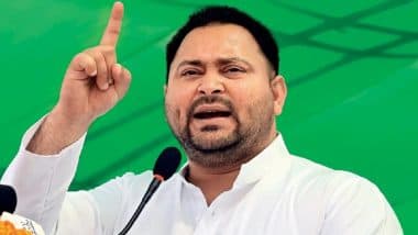 VIDEO: 'मौत से सिर्फ 5 फीट दूर था'...बाल-बाल बचे तेजस्वी यादव, बेकाबू ट्रक ने काफिले को मारी टक्कर