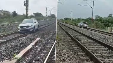VIDEO: तेलंगाना में महिला ने रेलवे ट्रैक पर दौड़ाई कार, हाई-वोल्टेज ड्रामा के बाद गिरफ्तार; सुरक्षा को लेकर करीब 15 ट्रेनें डायवर्ट