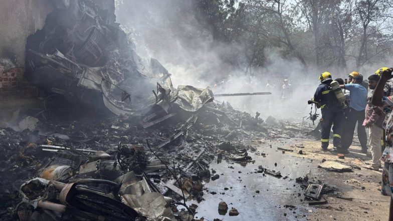 Ahmedabad Plane Crash: एयर इंडिया हादसे के बाद 220 डीएनए सैंपल मैच, परिजनों को सौंपे गए 202 शव