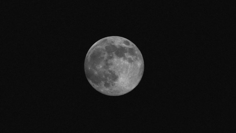 6 October की रात सबसे सुंदर दिखाई देगा चांद, आसमान में चमकेगा अद्भुत 'Supermoon'; जानें कब और कैसे देखें ये दुर्लभ नजारा?
