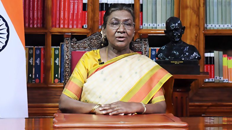 Janjatiya Gaurav Divas: जनजातीय गौरव दिवस के मौके पर राष्ट्रपति द्रौपदी मुर्मू ने शिरकत की कहा- आदिवासी समुदाय लोकतंत्र की जननी