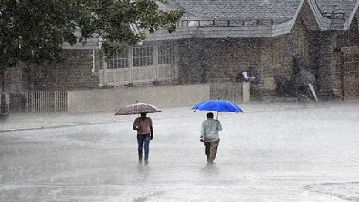Mumbai Rains-Weather Forecast: मुंबई में आईएमडी ने आज और कल अधिकतर मध्यम बारिश की भविष्यवाणी की, 22-24 जून तक येलो अलर्ट जारी