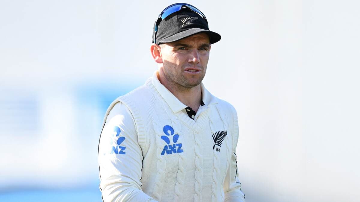 ZIM vs NZ 1st Test 2025: चोट के कारण बाहर हुए लैथम, सेंटनर बनेंगे न्यूजीलैंड के 32वें टेस्ट कप्तान ZIM vs NZ 1st Test 2025: चोट के कारण बाहर हुए लैथम, सेंटनर बनेंगे न्यूजीलैंड के 32वें टेस्ट कप्तान