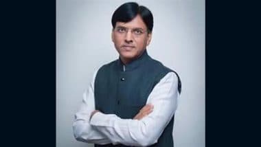 Kargil Vijay Diwas: 3000 लोगों संग केंद्रीय मंत्री मनसुख मांडविया ने की पद यात्रा, बोले- सर्वोच्च बलिदान देने वाले वीरों को नमन Kargil Vijay Diwas: 3000 लोगों संग केंद्रीय मंत्री मनसुख मांडविया ने की पद यात्रा, बोले- सर्वोच्च बलिदान देने वाले वीरों को नमन