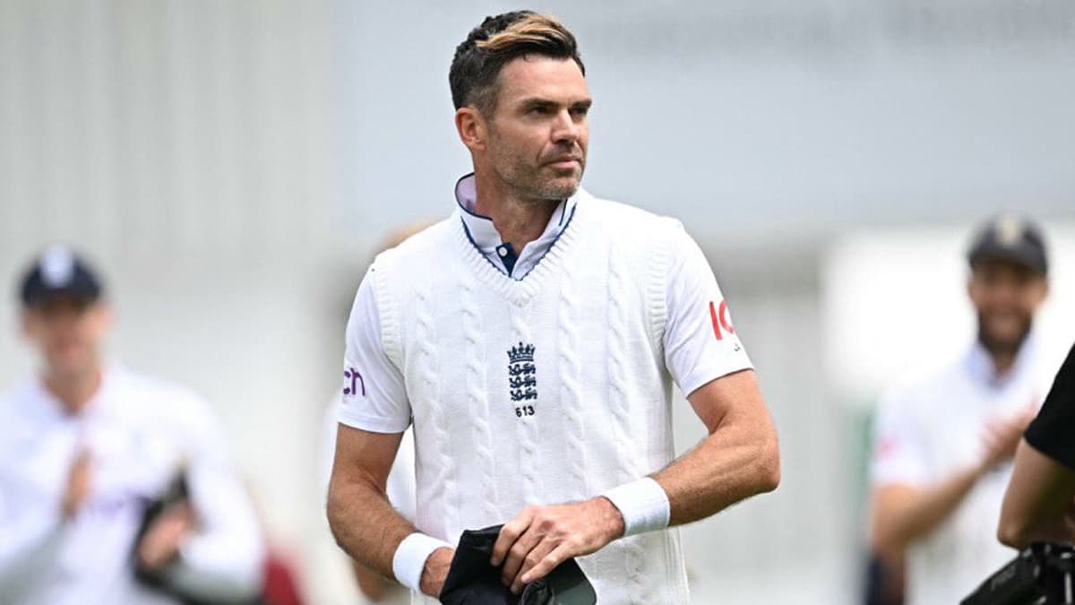 James Anderson Joins Manchester Originals: 42 साल की उम्र में भी फिटनेस और जुनून का जलवा! द हंड्रेड 2025 के लिए मैनचेस्टर ओरिजिनल्स से जुड़े जेम्स एंडरसन