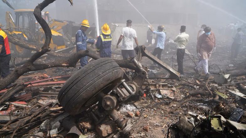 Air India Plane Crash: अमेरिकी गोल्डन चेसिस ने एएआईबी को Black Box से डेटा डाउनलोड करने में मदद की