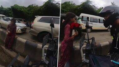 Viral Video: सड़क के बीच डिवाइडर पर बैठकर रो रही थी फूल बेचने वाली बच्ची, बाइक रोककर शख्स ने किया कुछ ऐसा कि…