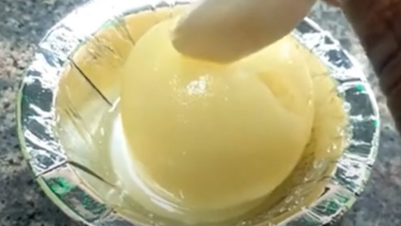 VIDEO: यूपी के इस शहर में बनाया जाता है 'एटम बम', विदेशों में भी है इसकी डिमांड; स्वाद में करता है धमाका