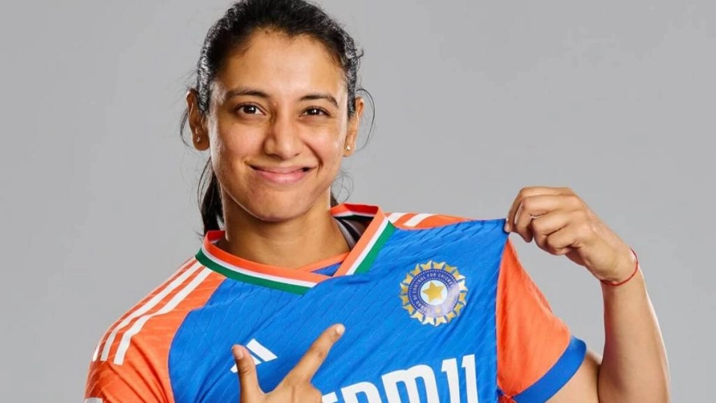 स्मृति मंधाना ने वनडे में रचा इतिहास, कैलेंडर ईयर में 1000 रन बनाने वाली पहली महिला बनीं