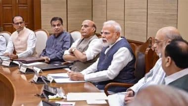 ELI Scheme: दो साल में 3.5 करोड़ से ज्यादा नौकरियां, क्या है सरकार की Employment Linked Incentive योजना? जानें कैसे मिलेगा फायदा ELI Scheme: दो साल में 3.5 करोड़ से ज्यादा नौकरियां, क्या है सरकार की Employment Linked Incentive योजना? जानें कैसे मिलेगा फायदा