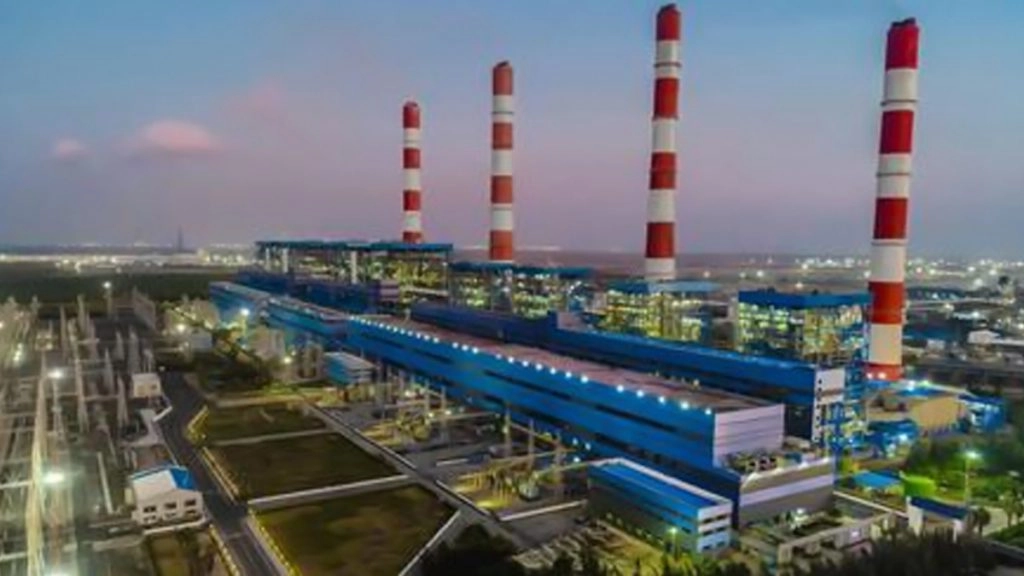 दूसरी तिमाही के मजबूत नतीजे के बाद अदाणी पावर पर बुलिश ग्लोबल ब्रोकरेज, टारगेट प्राइस बढ़ाकर 195 रुपए किया