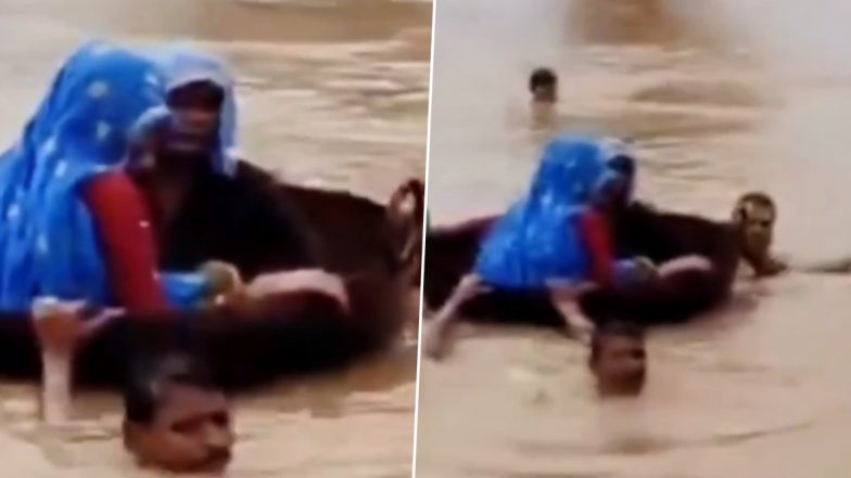 Rajasthan Heavy Rain: ब्रिज टूटने की वजह से गर्भवती महिला को बड़ी सी कढ़ाई में बिठाकर पार करवाई नदी, राजस्थान के करौली जिले का VIDEO आया सामने