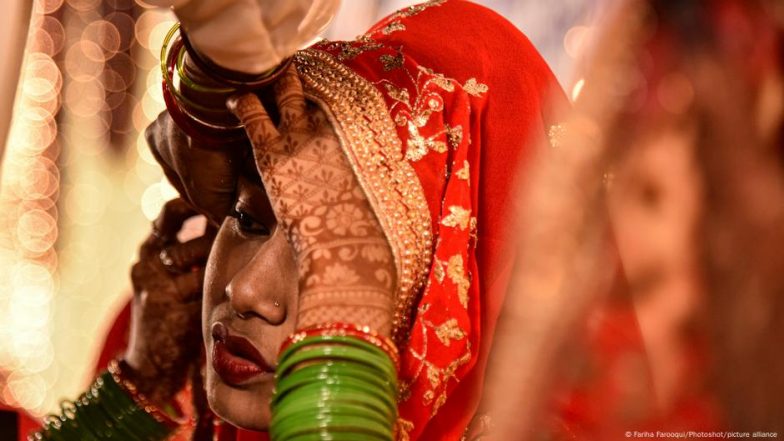 भारत: कैसे थमेंगी दहेज के नाम पर होने वाली मौतें?