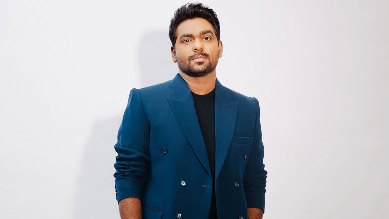 Comedian Zakir Khan: मशहूर स्टैंड-अप कॉमेडियन जाकिर खान ने रचा इतिहास, न्यूयॉर्क के फेमस मैडिसन स्क्वायर गार्डन में हिंदी में किया परफॉर्म; VIDEO