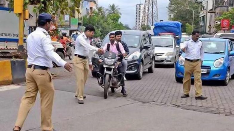 Mumbai Illegal Parking: मुंबई में अवैध पार्किंग पर ट्रैफिक पुलिस का एक्शन, 23,000 से अधिक वाहनों को जुर्माना, एक हफ्ते में वसूले ₹2.74 करोड़