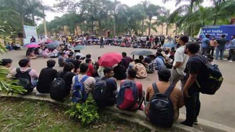 BIT Mesra: बीआईटी मेसरा की एमबीए छात्रा पर ब्लेड से हमला, छात्रों का गुस्सा फूटा, कैंपस में विरोध-प्रदर्शन जारी