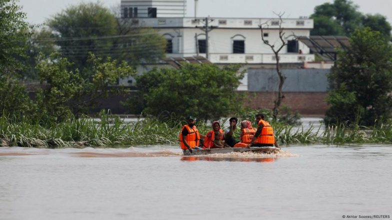 क्या भारत के पानी छोड़ने की वजह से पाकिस्तान में आई बाढ़