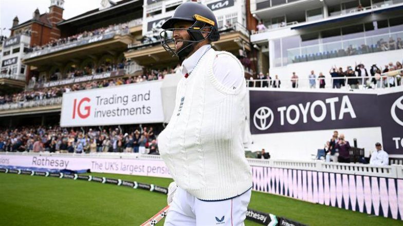 Crowd Gives Standing Ovation To Chris Woakes: ओवल में जज़्बे को सलाम! भारत बनाम इंग्लैंड टेस्ट में डिसलोकेटेड कंधे के साथ बल्लेबाज़ी करने उतरे क्रिस वोक्स, दर्शकों ने दी स्टैंडिंग ओवेशन, देखें वीडियो