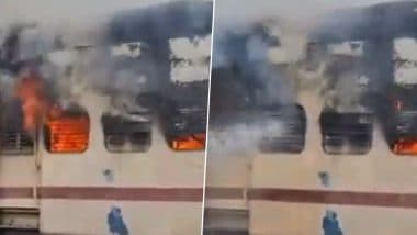 BREAKING: महाराष्ट्र के हिंगोली रेलवे स्टेशन पर खड़ी डमी कोच में लगी भीषण आग, मची अफरा-तफरी; पुलिस को साजिश की आशंका (Watch Video)