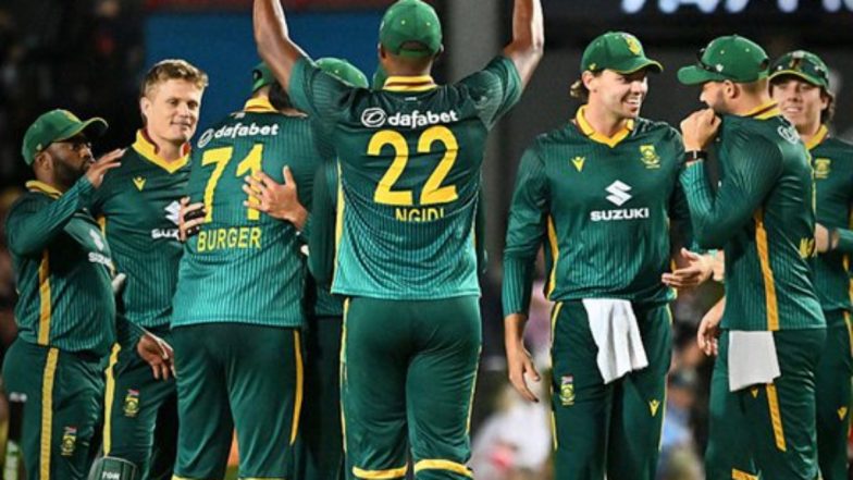 SA vs AUS 1st ODI 2025 Scorecard: दक्षिण अफ्रीका ने ऑस्ट्रेलिया को पहले वनडे में 98 रनों से हरा सीरीज में 1 -0 से बनाई बढ़त, केशव महाराज ने मचाया तांडव, यहां देखें मैच का स्कोरकार्ड