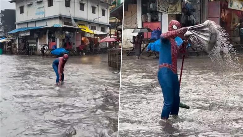 Viral Video: मुंबई का स्पाइडर-मैन! सड़क पर लबालब भरे पानी में खड़े होकर शख्स ने किया ऐसा काम&hellip; हंसते-हंसते लोटपोट हुए लोग