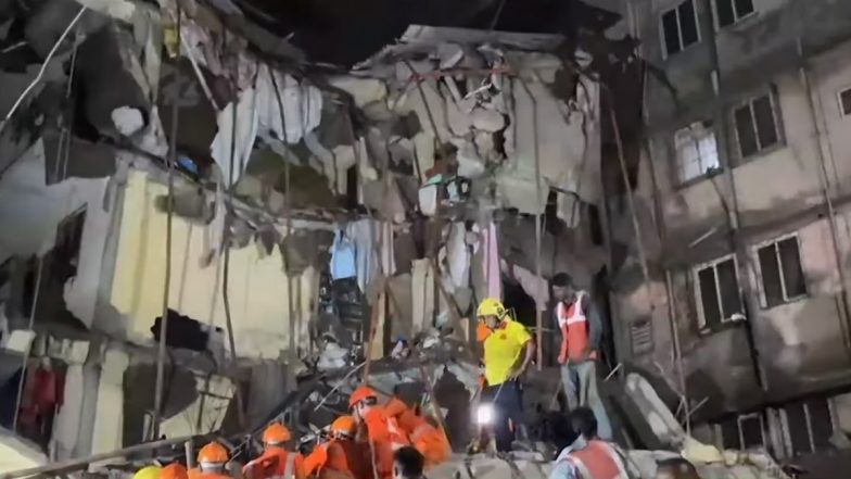 Vasai Building Collapse: मुंबई से सटे वसई में बड़ा हादसा, चार मंजिला इमारत का हिस्सा ढहा, 11 लोगों को बचाया गया; रेस्क्यू ऑपरेशन जारी; VIDEO