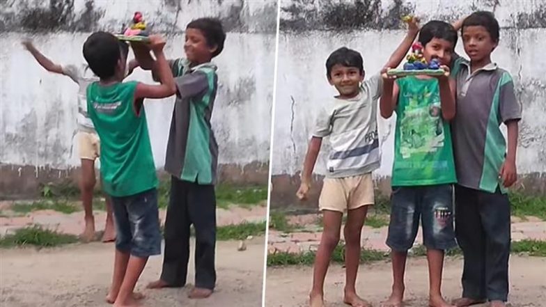 गणपति बप्पा की मूर्ति को लेकर सड़क पर नाचते दिखे नन्हे भक्त, Viral Video देख लोग बोले- यही तो है सच्ची भक्ति