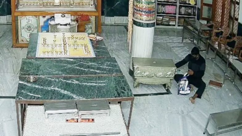 'भगवान से बदला' लेने के लिए मंदिरों में करता था चोरी, 10 साल बाद पकड़ा गया HIV पॉजिटिव चोर
