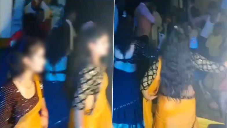 Kanpur: शिक्षा के मंदिर में बार बालाओं का डांस, प्रधान पति समेत गांव के लोगों ने लगाएं ठुमके, कानपुर के क्योटरा बांगर गांव का वीडियो आया सामने; VIDEO