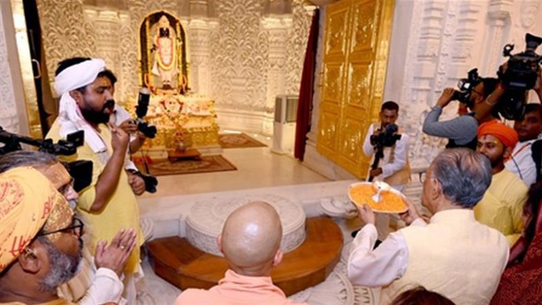 श्रीरामलला के दरबार में प्रधानमंत्री रामगुलाम ने टेका मत्था, आरती उतारी, मंदिर निर्माण कार्यों का किया अवलोकन