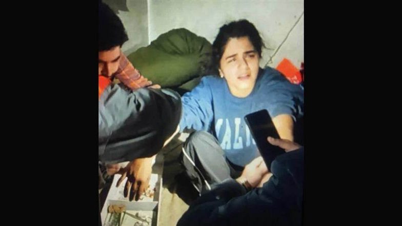 फेमस पाकिस्तानी सिंगर Quratulain Balouch पर भालू ने किया अटैक, बाल-बाल बचीं; बाढ़ प्रभावित लोगों की मदद के दौरान हादसा