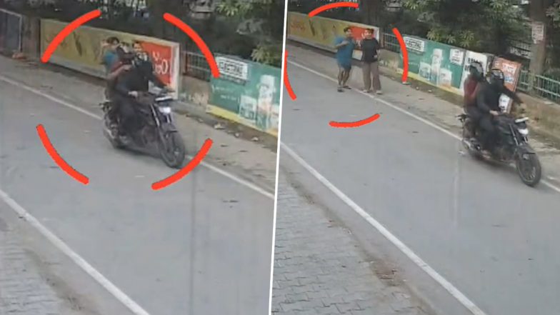 VIDEO: गाजियाबाद में सुबह की सैर के दौरान चेन लूट, बाइक सवार बदमाश फरार; CCTV में कैद हुई घटना