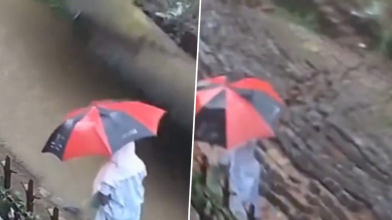 Ranchi: सड़क से जा रही महिला के पास की दीवार भरभराकर गिरी, बाल बाल बची जान, रांची का VIDEO आया सामने