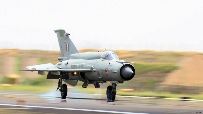 मिग-21 हुआ रिटायर, तारीफ के साथ बदनामी भी मिली