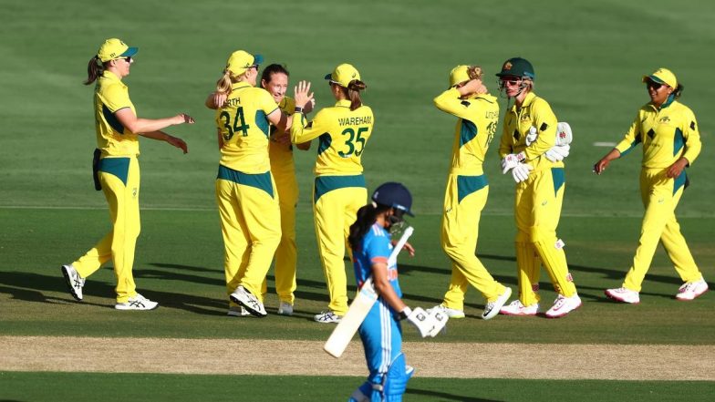 SL W vs AUS W ICC Womens World Cup 2025 Match Abandoned: कोलंबो में बारिश की मार! श्रीलंका बनाम ऑस्ट्रेलिया महिला वर्ल्ड कप मैच रद्द, दोनों टीमों के बीच बंटे पॉइंट्स