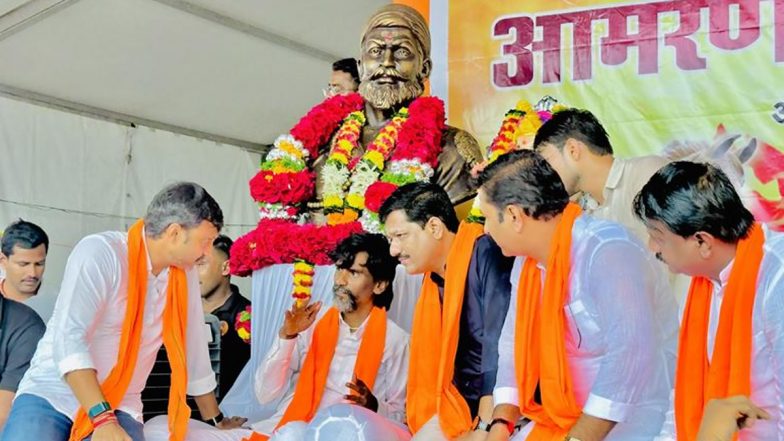Mumbai Maratha Protest: बॉम्बे HC की फटकार के बाद एक्शन में मुंबई पुलिस, मनोज जरांगे पाटिल को नोटिस;  आज़ाद मैदान खाली करने का आदेश