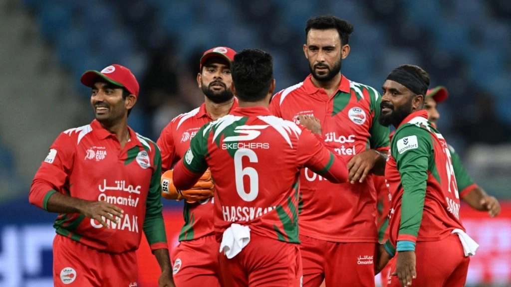 ओमान ने टी20 विश्व कप 2026 के लिए 15 सदस्यीय टीम का ऐलान कर दिया है, ओमान की कमान जतिंदर सिंह को सौंपी गई है