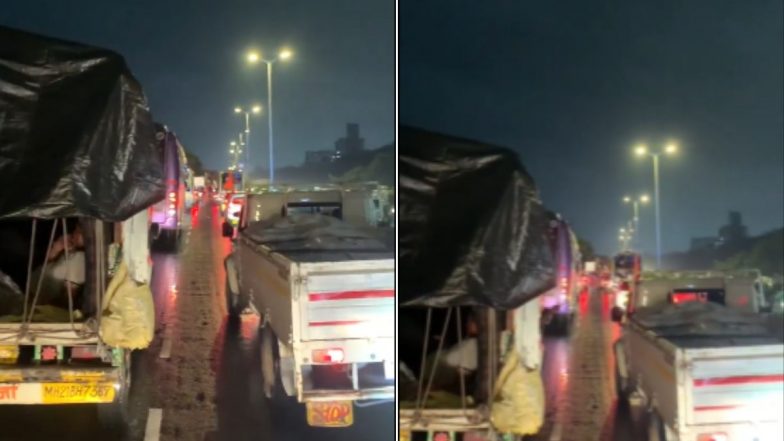 VIDEO: Mumbai में बारिश से बिगड़े हालात, Eastern Freeway पर भारी ट्रैफिक जाम; जरूरी होने पर ही घर से निकलें बाहर