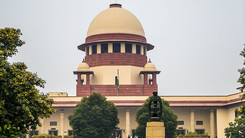 दल-बदल मामले में सुप्रीम कोर्ट की सख्ती: तेलंगाना स्पीकर को एक हफ्ते का अल्टीमेटम, नहीं लिया फैसला तो होगी अवमानना की कार्रवाई