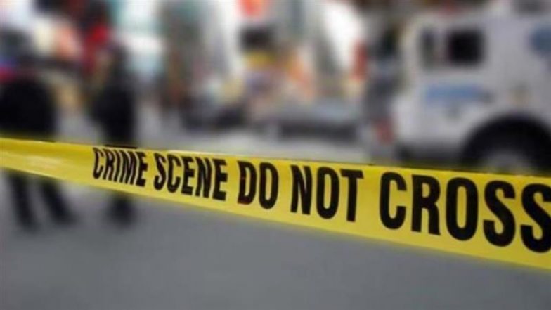 Uttar Pradesh Horror: अफेयर के शक में पति ने बच्चों के सामने काट डाला पत्नी का गला